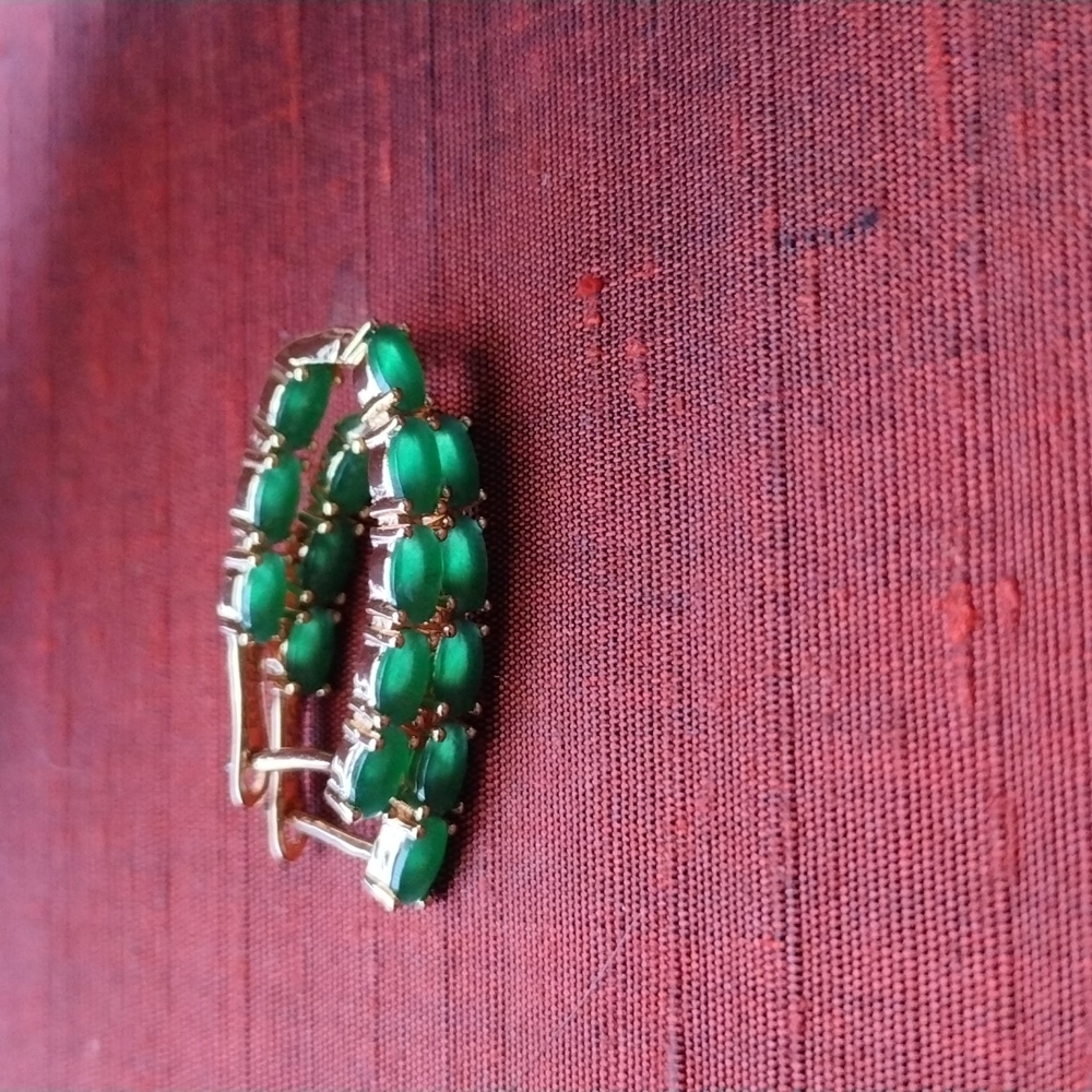 Gold emerald drop earrings - Picture 8 of 8
